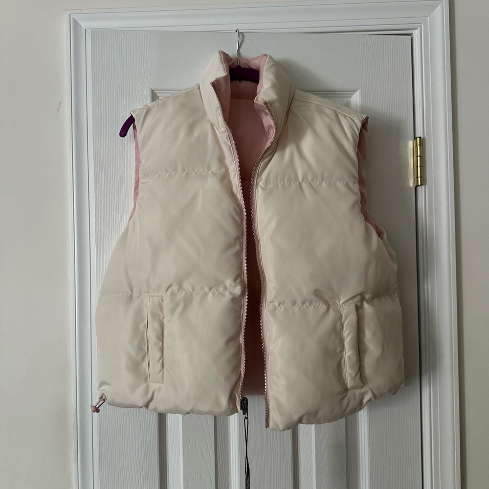 NWT Faded Rose Reversible Puffer Vest Jacket MEDIUM Pink Cream Full Zip Closure - Picture 3 of 3